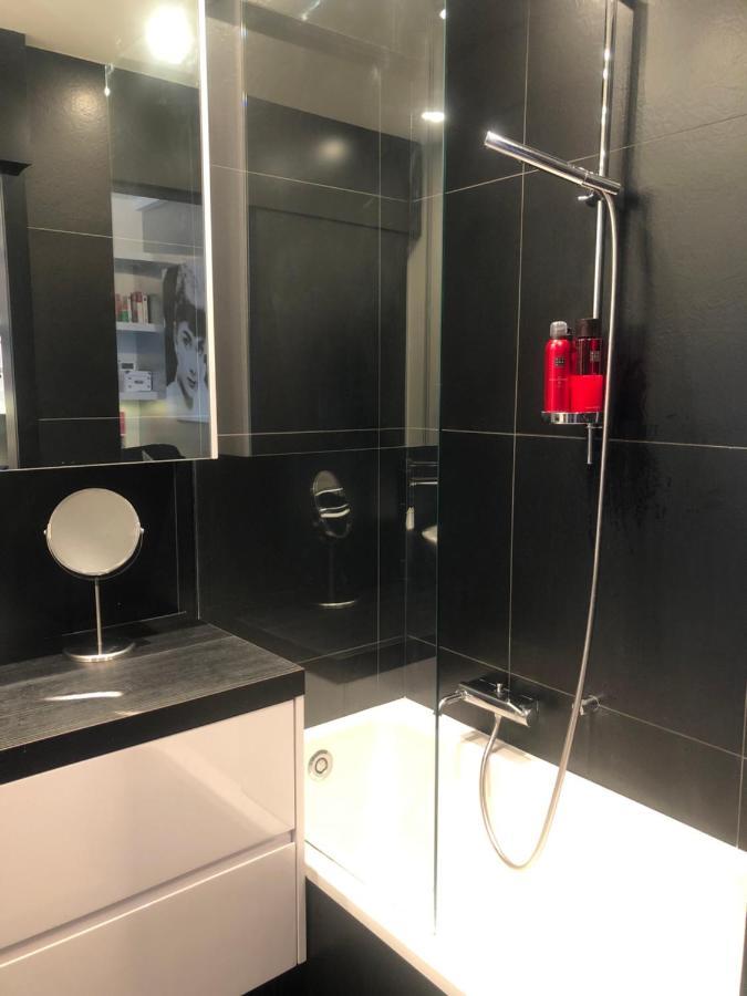 Cosy And Trendy Apartment 75M2 With Balcony - Centrally Located - Lippenslaan Knokke-Heist Bagian luar foto